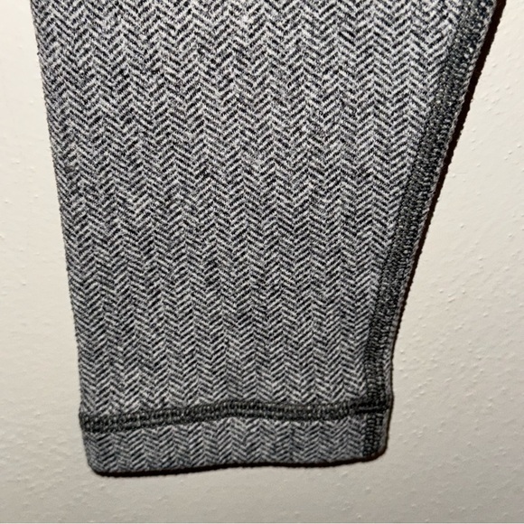 Lululemon Wunder Under Low-Rise Tight 28” Heathered Gray Herringbone - Picture 7 of 14
